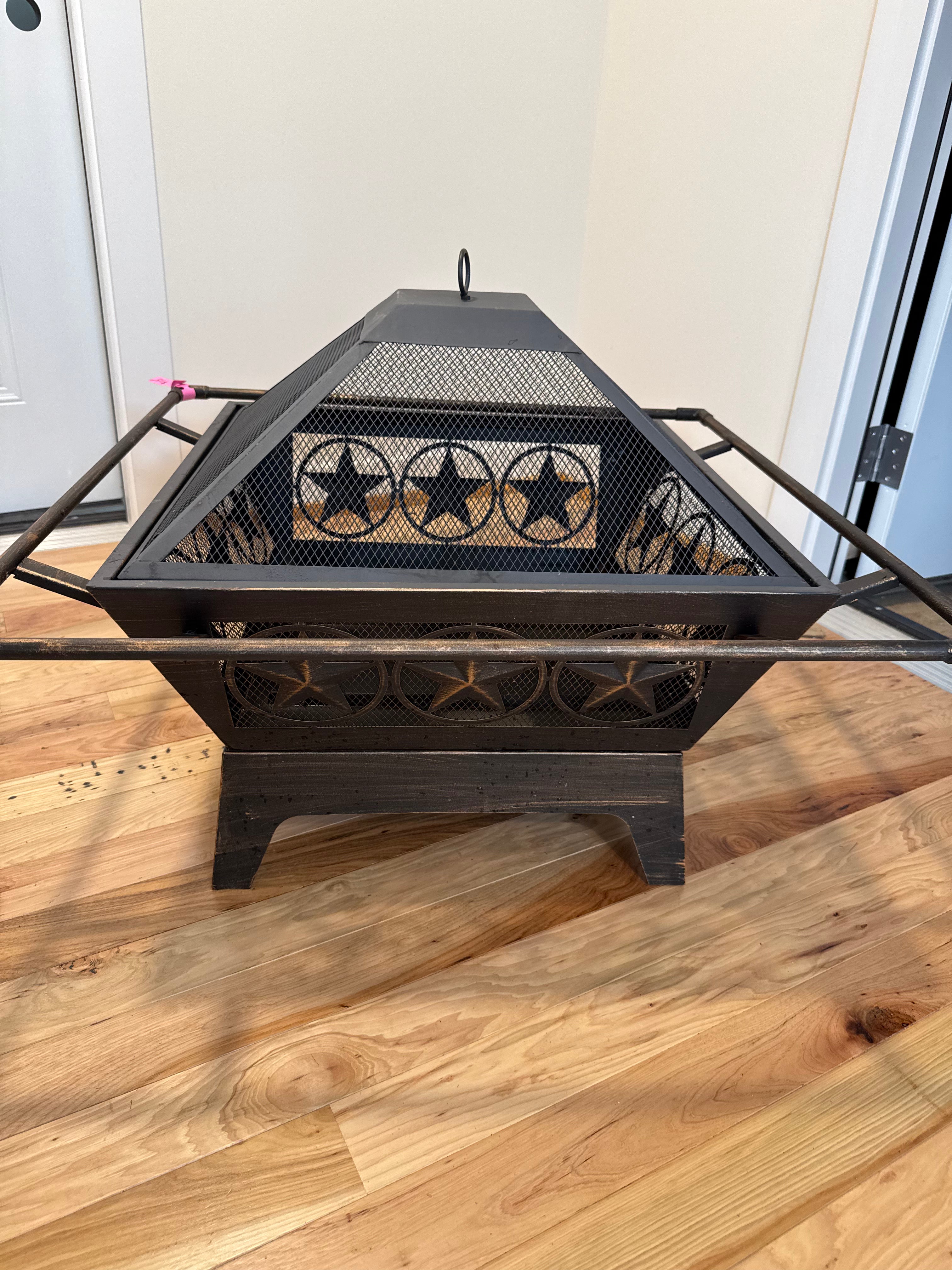 Rustic Star Cut-Out Fire Pit (LAST ONE! In-Store Pickup Only)